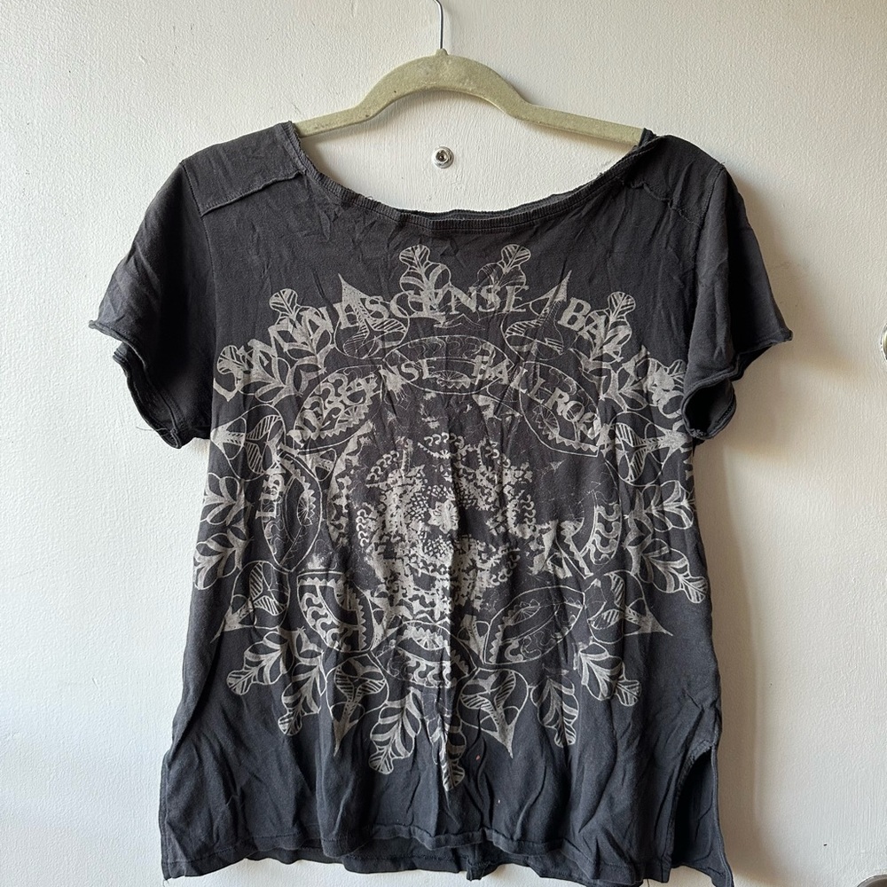 We the Free Black graphic tee size XS